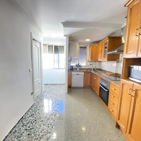Grand Sea View Penthouse Apartment *