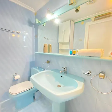 Grand Sea View Penthouse *